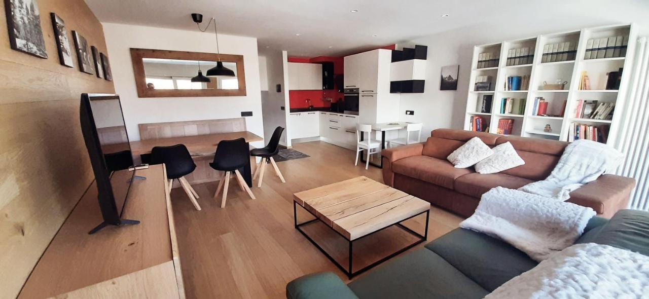 Grand Bijoux Apartment